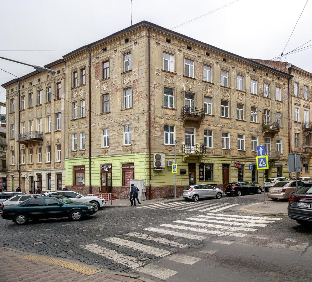 Golden Violin ! Apartments Lviv Exterior foto