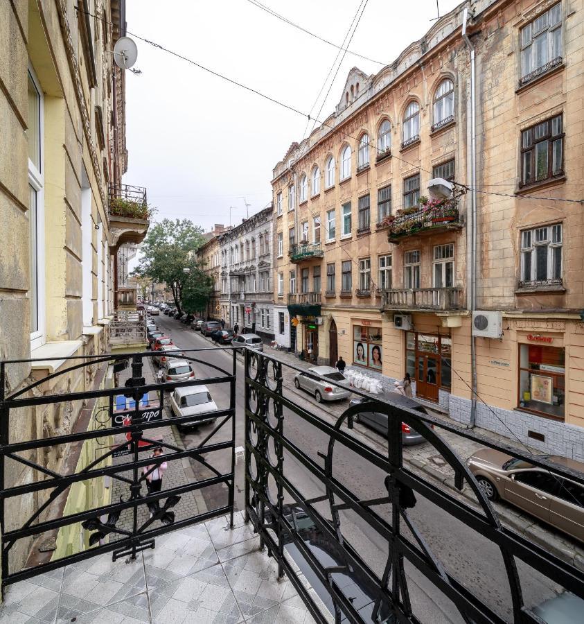 Golden Violin ! Apartments Lviv Exterior foto
